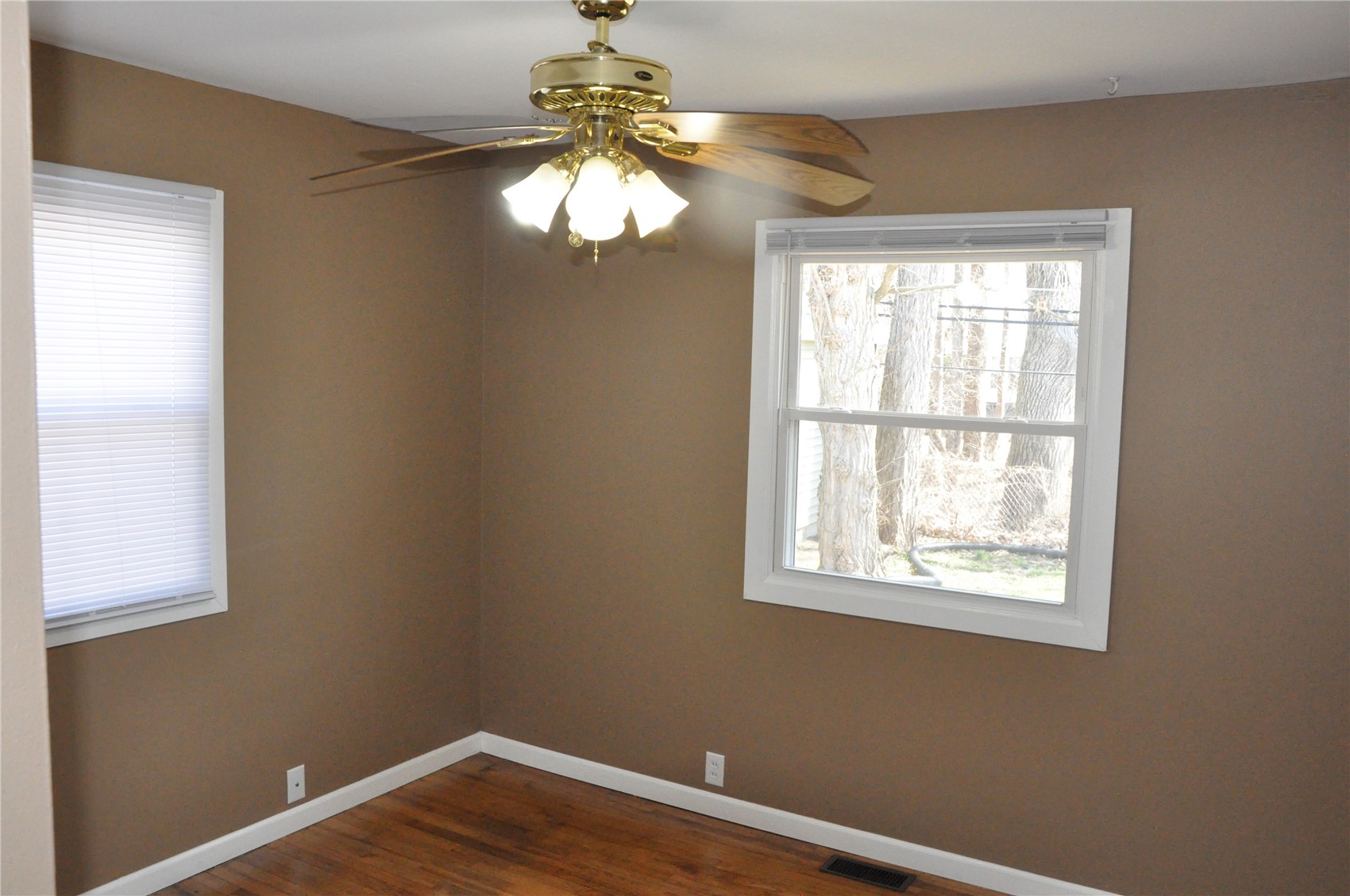 1208 38th Street SE Cedar Rapids IA 52403