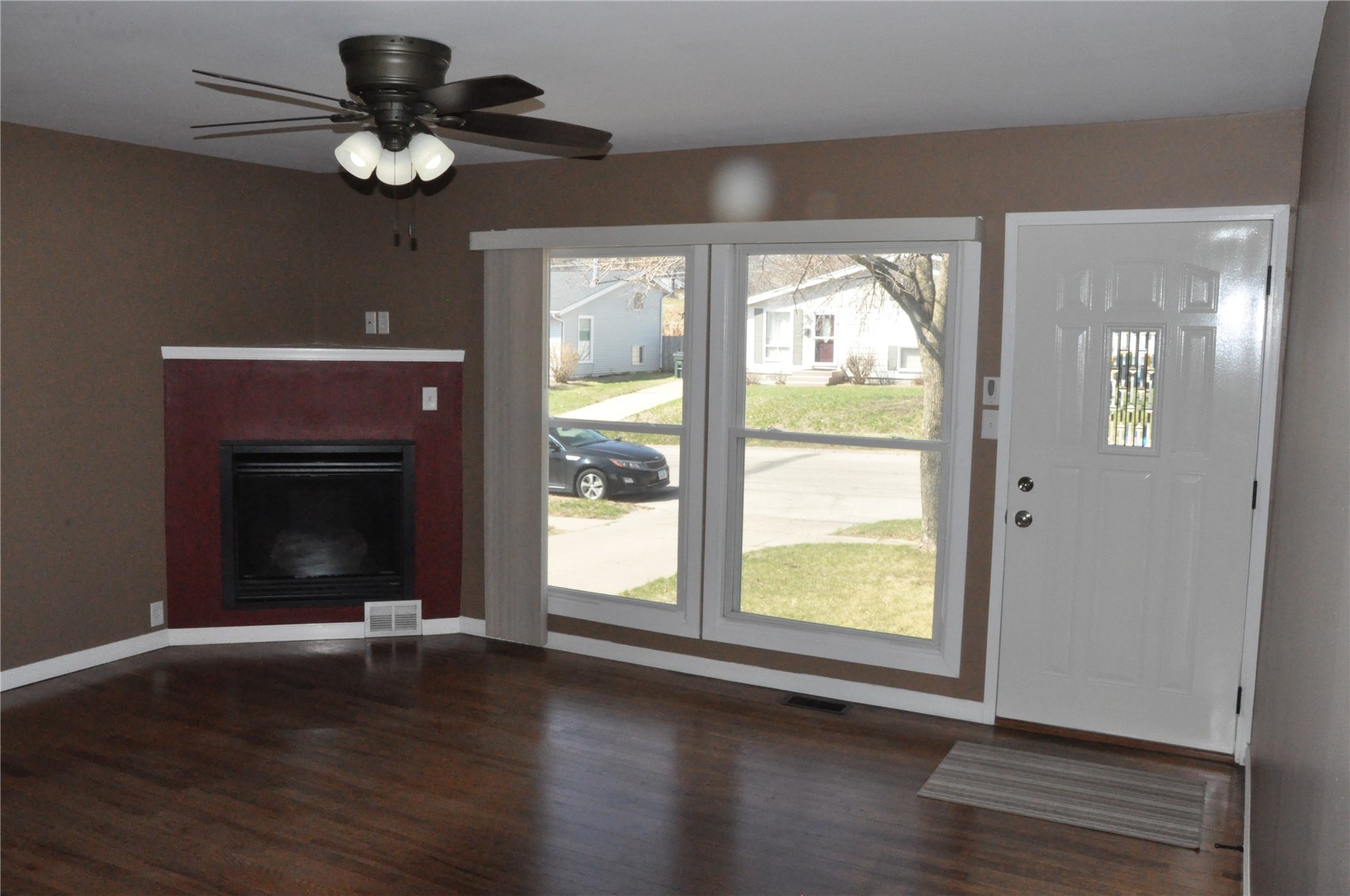 1208 38th Street SE Cedar Rapids IA 52403