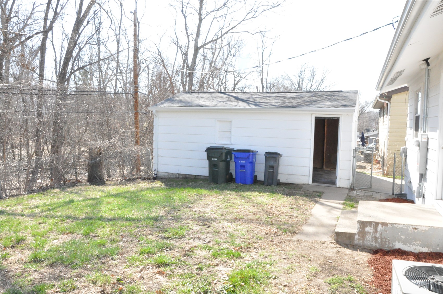 1208 38th Street SE Cedar Rapids IA 52403