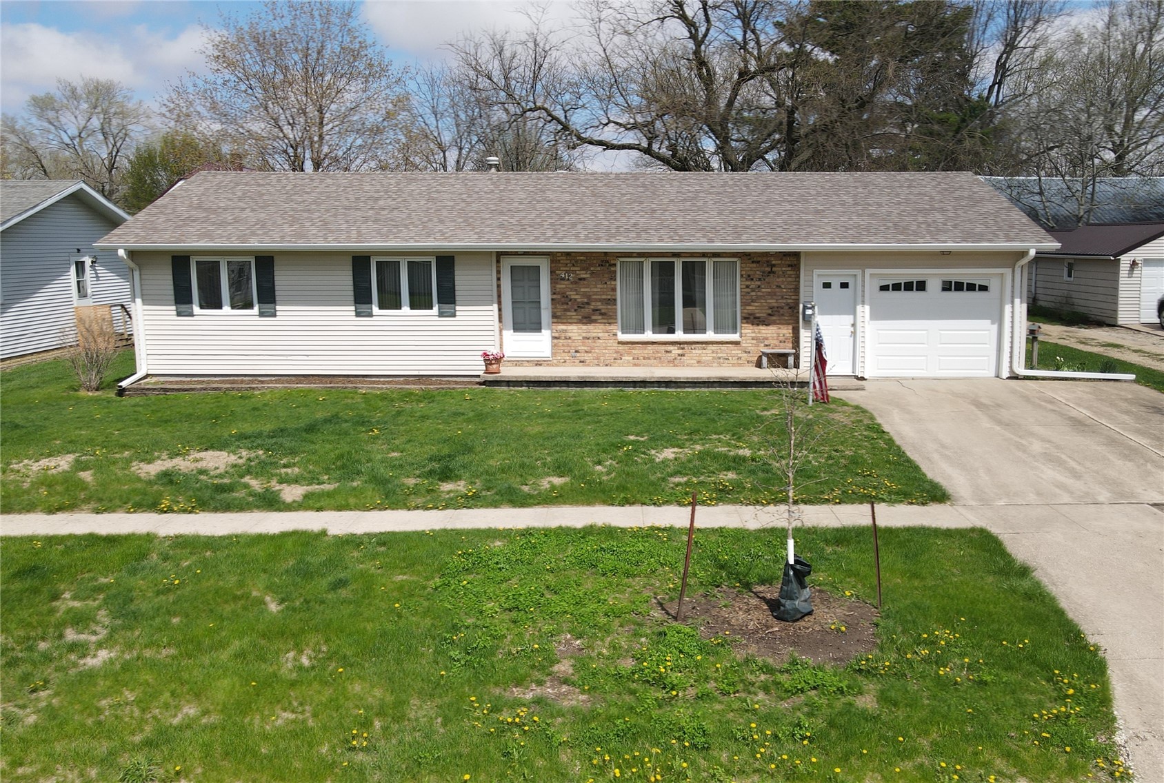 412 W 3rd Street Tipton IA 52772