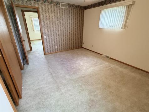 412 W 3rd Street Tipton IA 52772