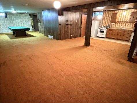 412 W 3rd Street Tipton IA 52772