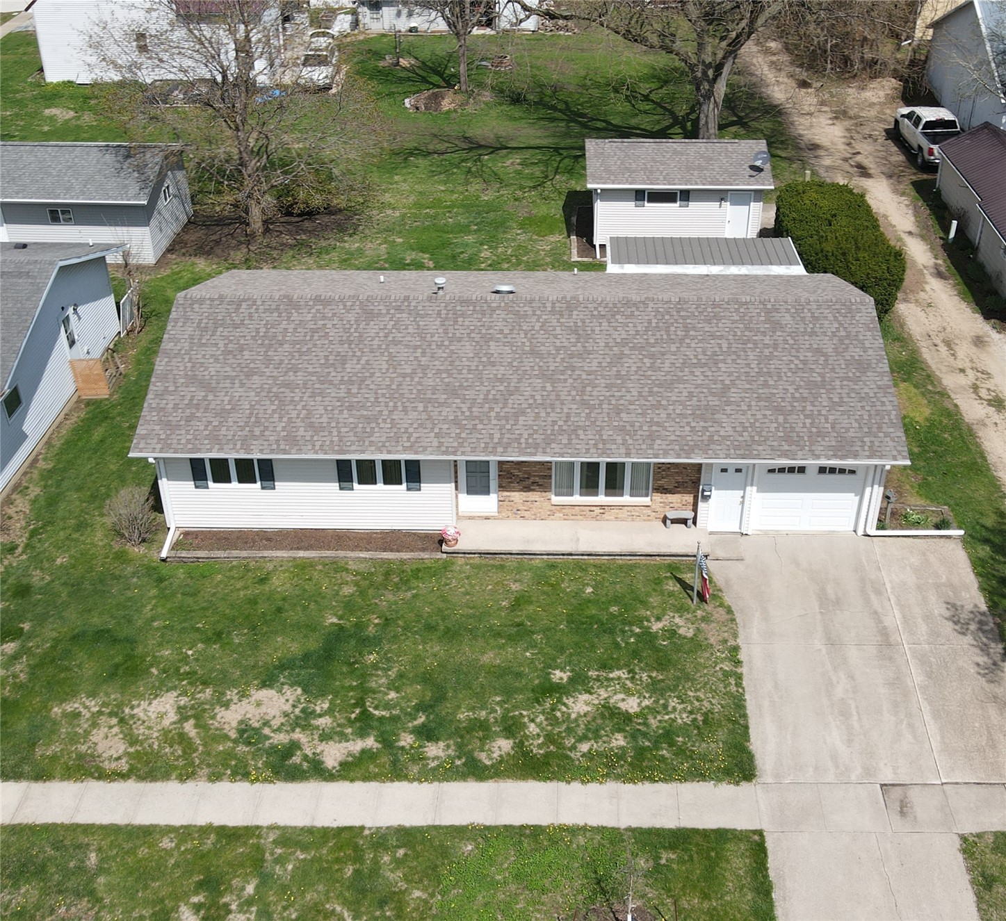 412 W 3rd Street Tipton IA 52772