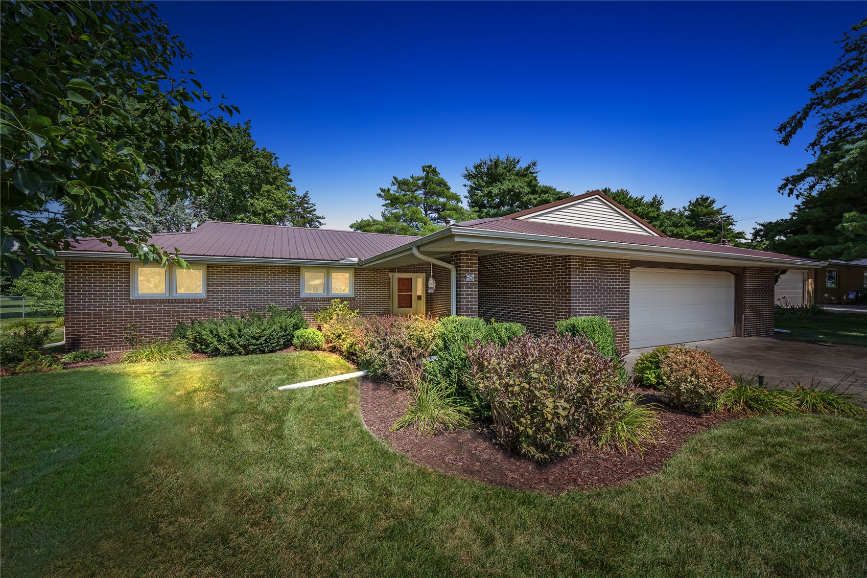 65 Turner Circle North Liberty IA 52317