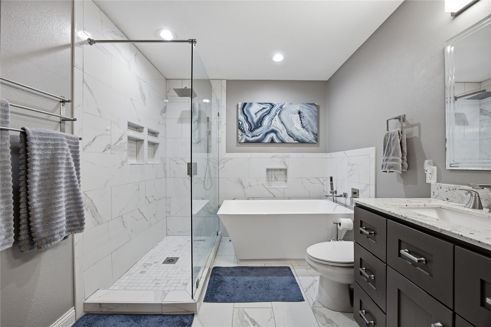 65 Turner Circle North Liberty IA 52317