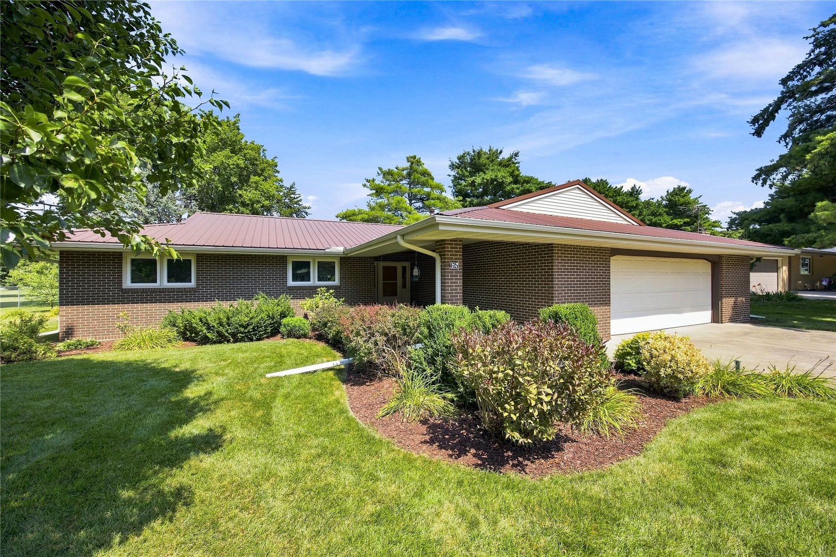 65 Turner Circle North Liberty IA 52317