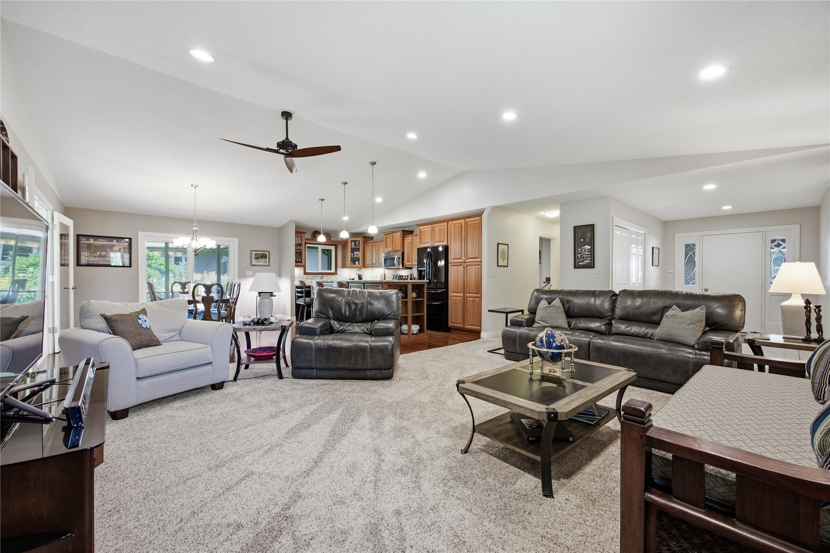 65 Turner Circle North Liberty IA 52317