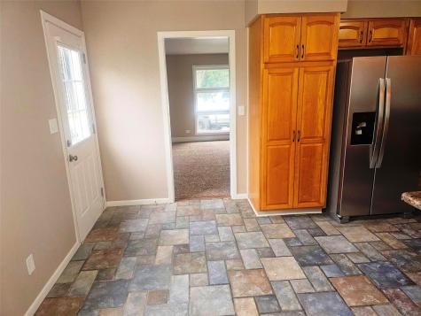 1915 11th Avenue Marion IA 52302