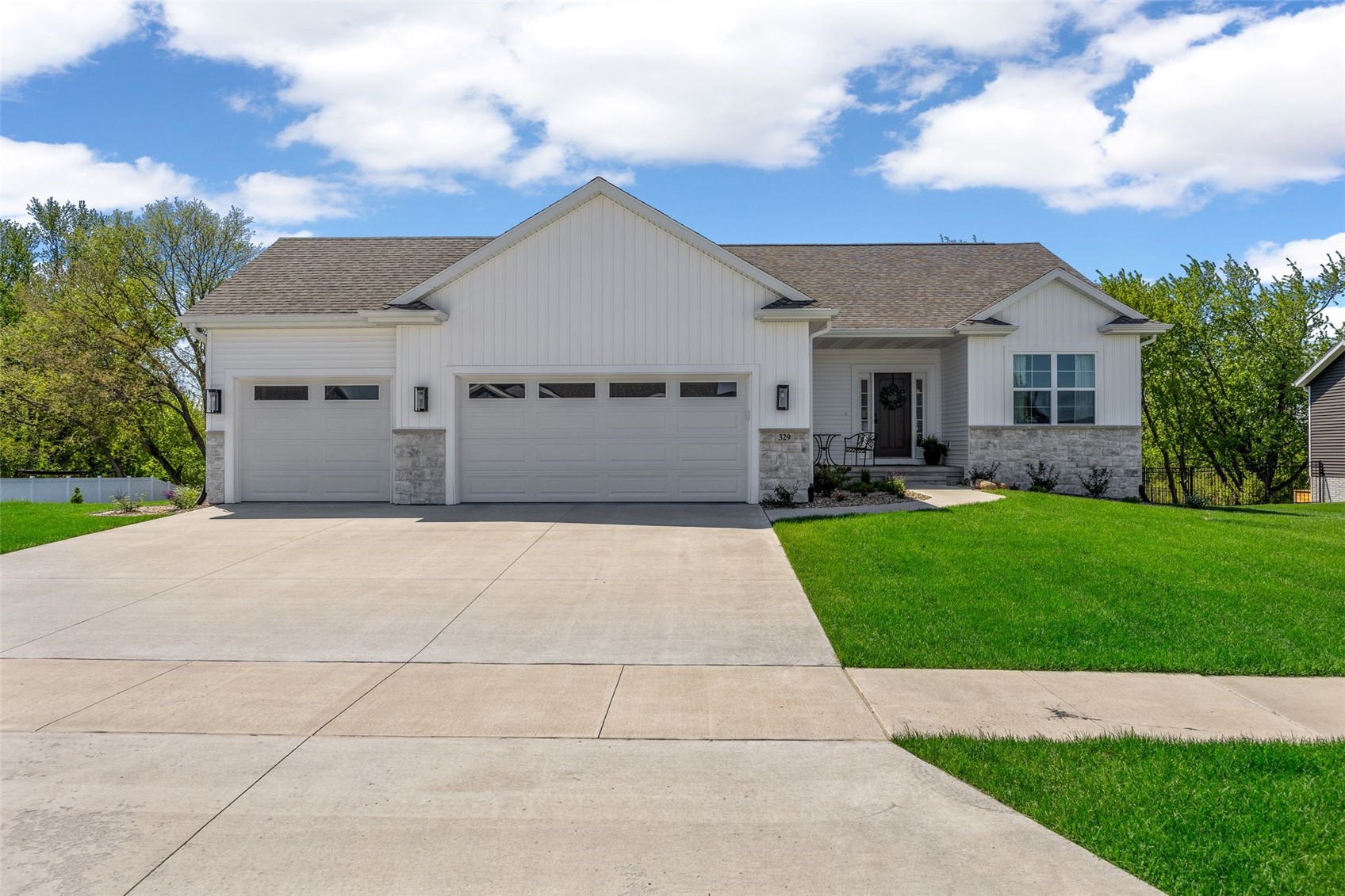 329 Mccarran Avenue NE Cedar Rapids IA 52402