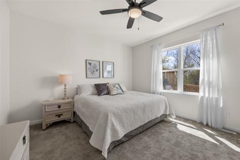 329 Mccarran Avenue NE Cedar Rapids IA 52402