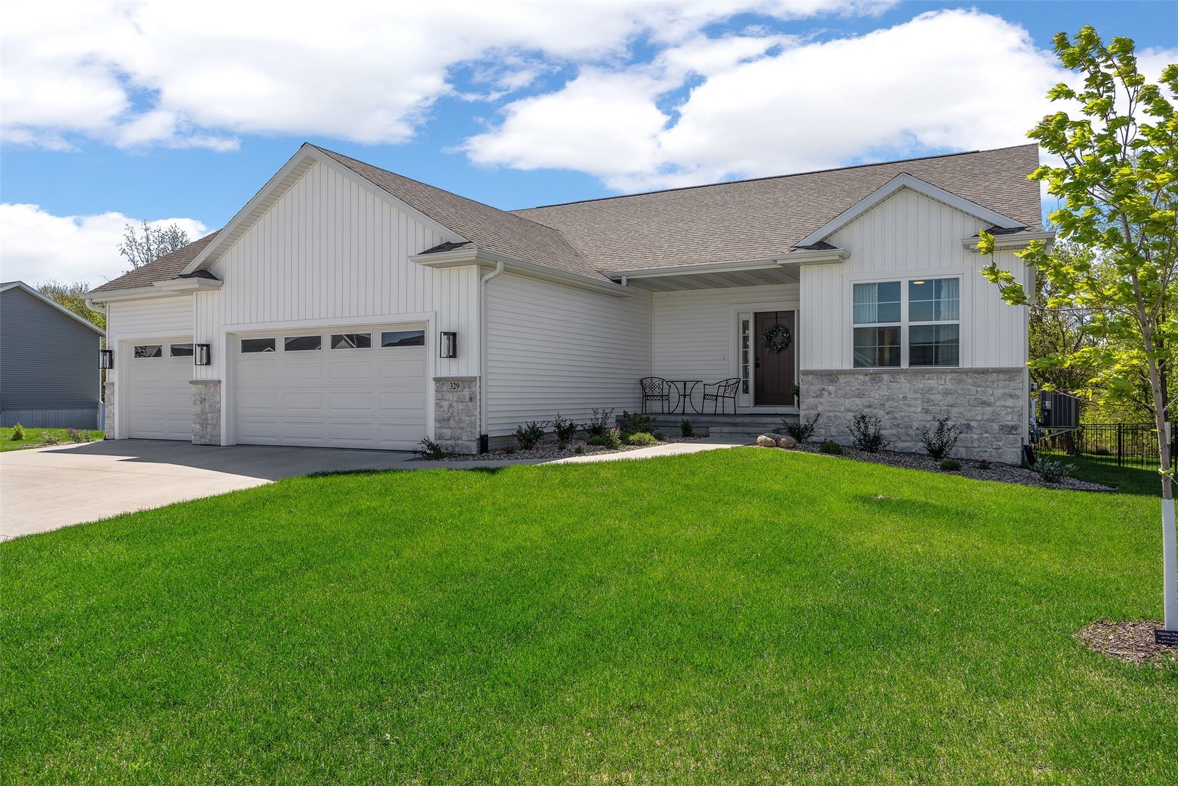 329 Mccarran Avenue NE Cedar Rapids IA 52402