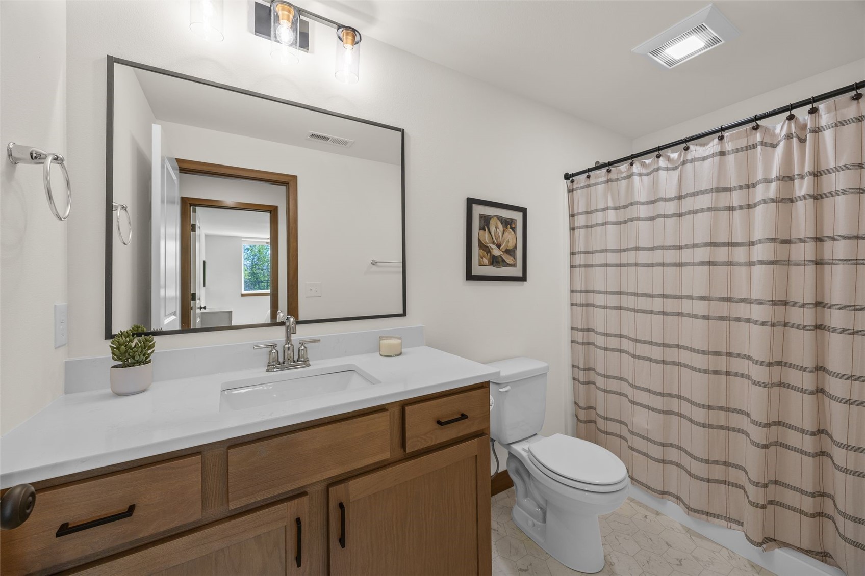 329 Mccarran Avenue NE Cedar Rapids IA 52402