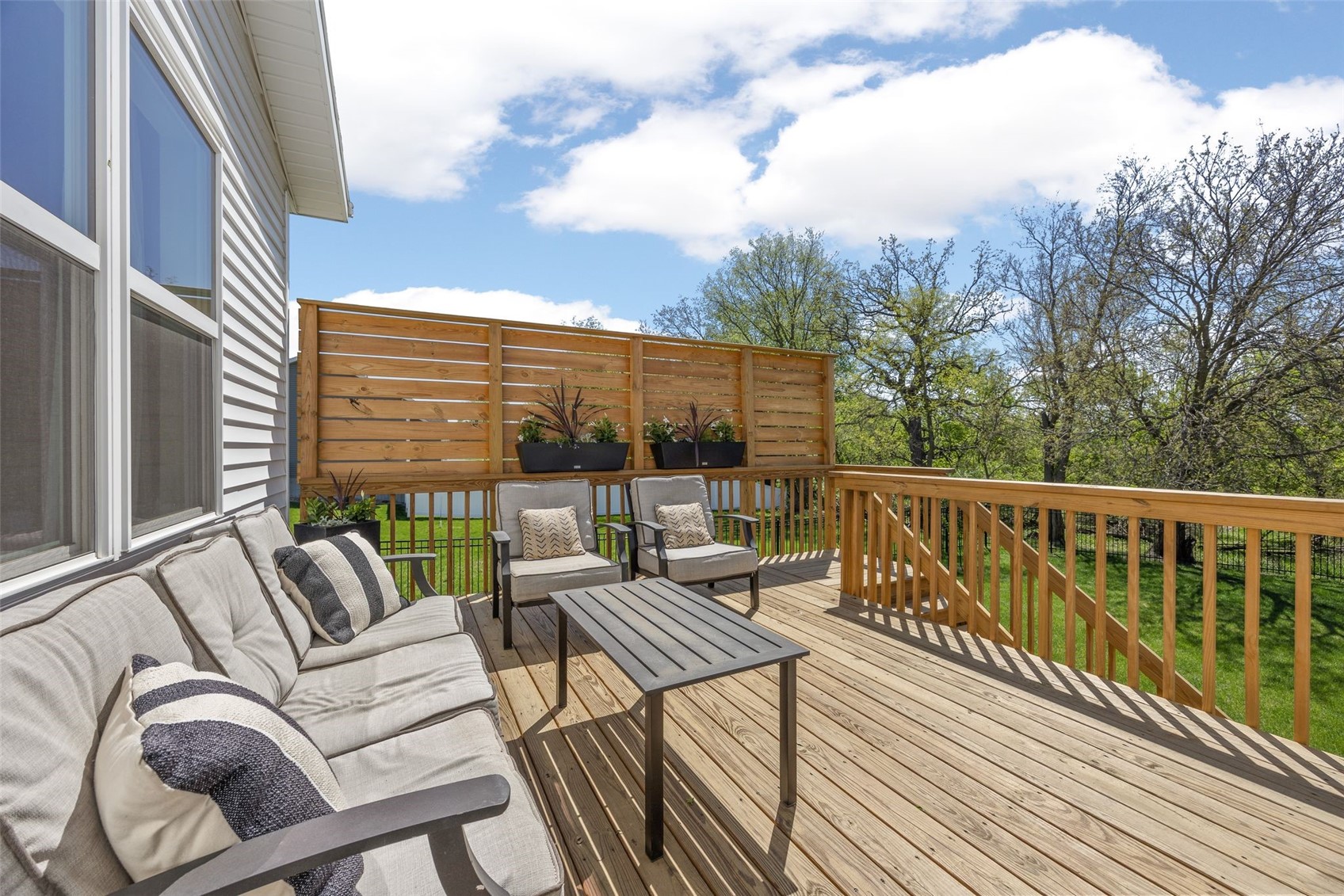 329 Mccarran Avenue NE Cedar Rapids IA 52402