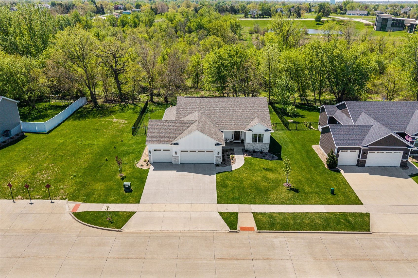 329 Mccarran Avenue NE Cedar Rapids IA 52402