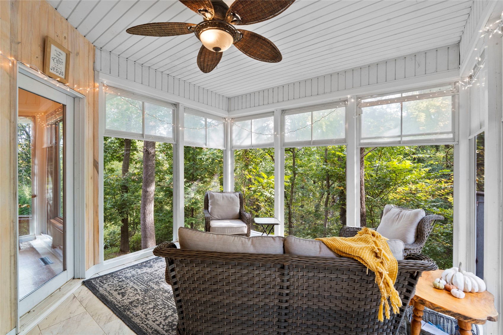 3256 Meadow Ridge Road NE Solon IA 52333