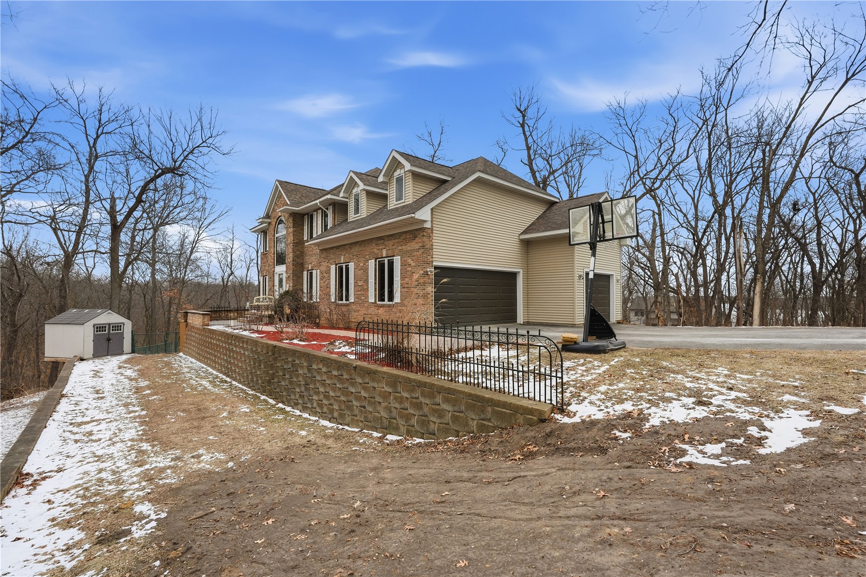 3256 Meadow Ridge Road NE Solon IA 52333