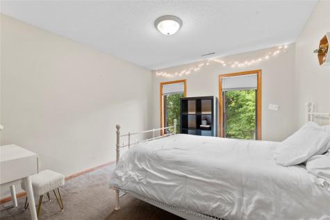 3256 Meadow Ridge Road NE Solon IA 52333