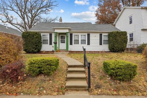 1522 J Avenue NE Cedar Rapids IA 52402