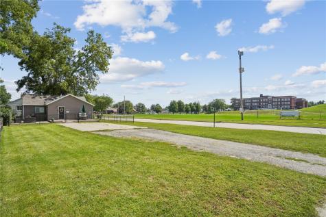 603 15th Street Northwest Cedar Rapids IA 52405