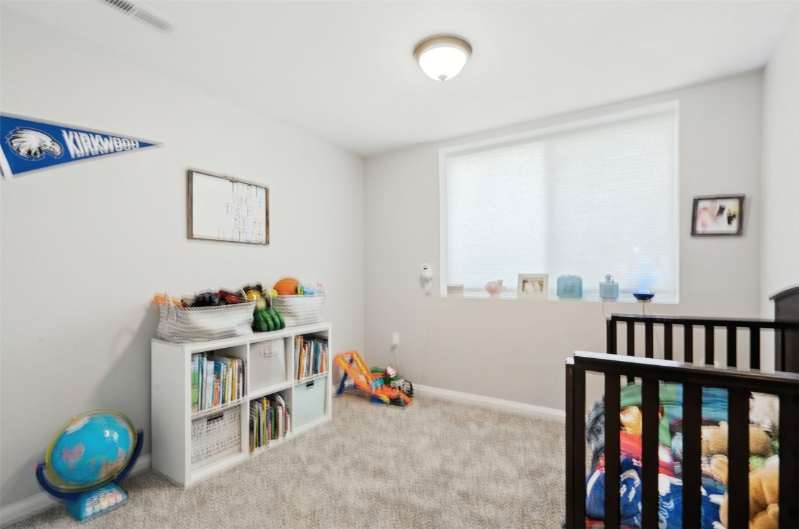 8615 Harrington Drive NE Cedar Rapids IA 52402