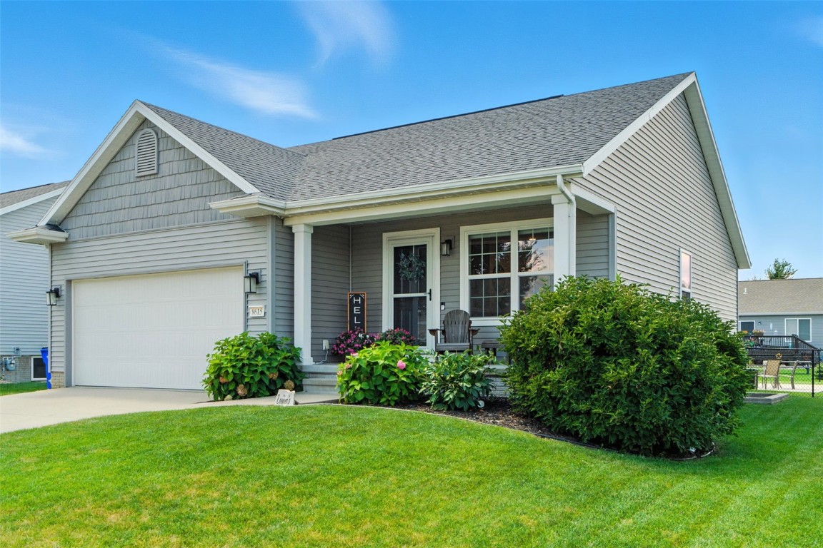 8615 Harrington Drive NE Cedar Rapids IA 52402
