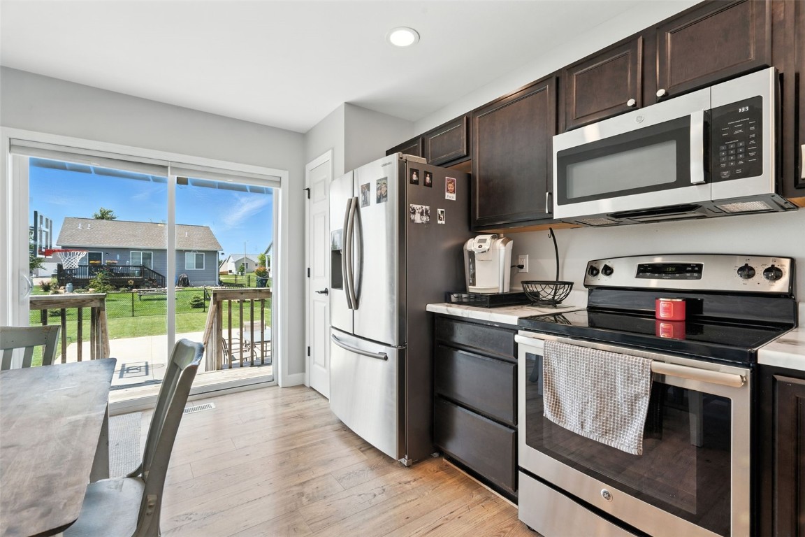 8615 Harrington Drive NE Cedar Rapids IA 52402