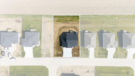 247 Hackberry Drive Palo IA 52324