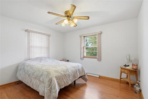 357 23rd Street NW Cedar Rapids IA 52405