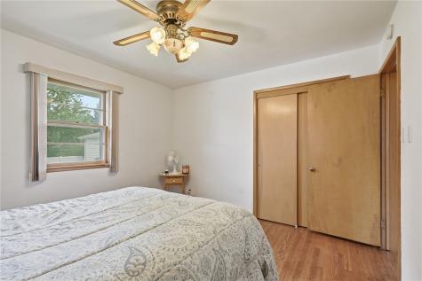 357 23rd Street NW Cedar Rapids IA 52405
