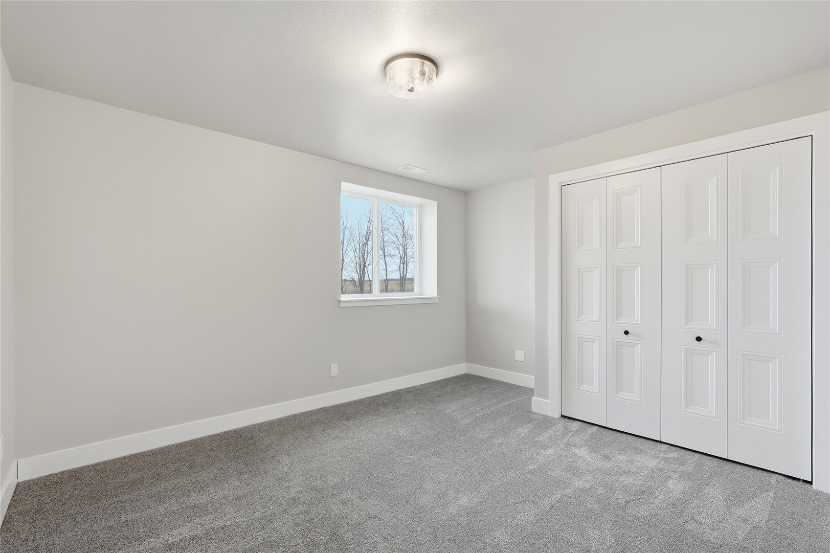 808 Crestview Solon IA 52333