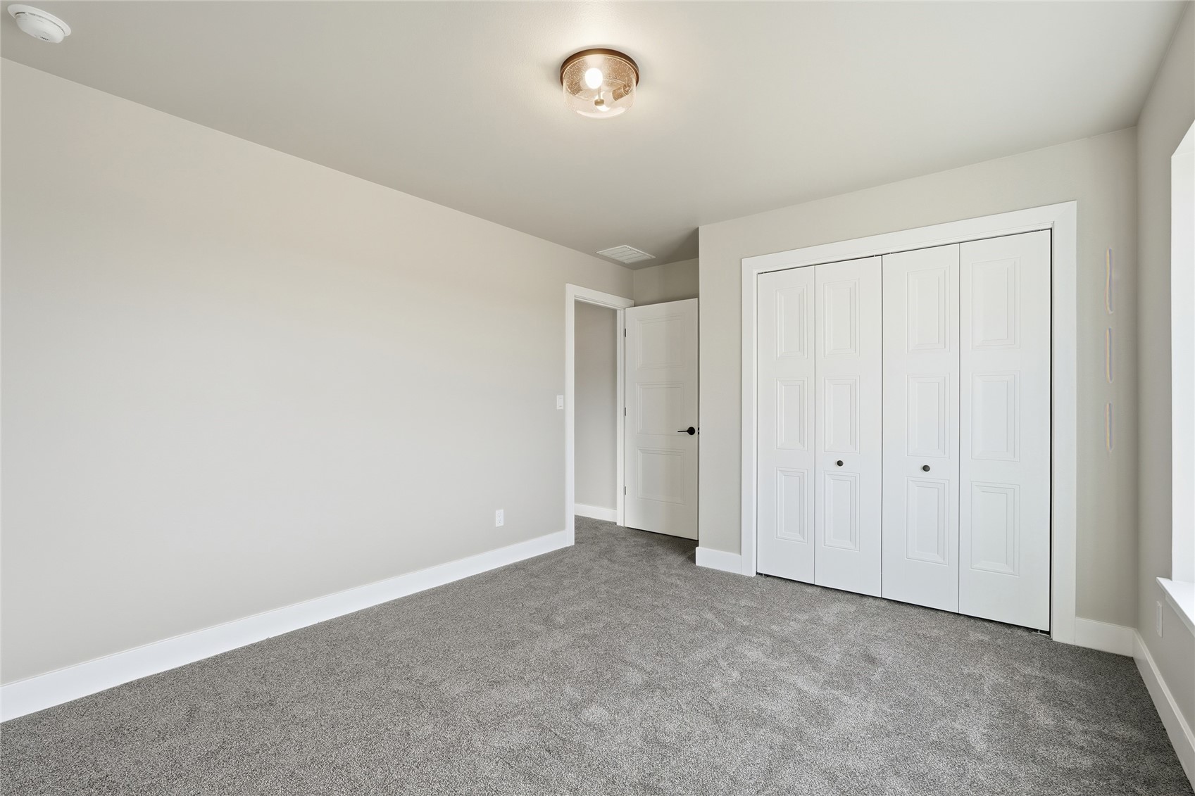 808 Crestview Solon IA 52333