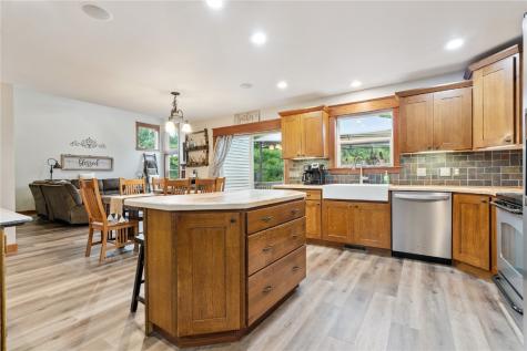 4116 Whitewood Court NE Cedar Rapids IA 52411