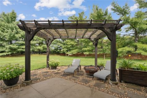 4116 Whitewood Court NE Cedar Rapids IA 52411