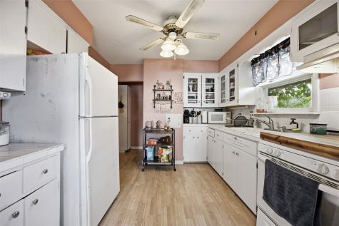 1529 D Avenue NE Cedar Rapids IA 52402