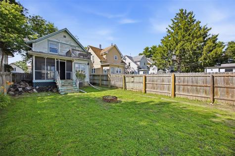 1529 D Avenue NE Cedar Rapids IA 52402