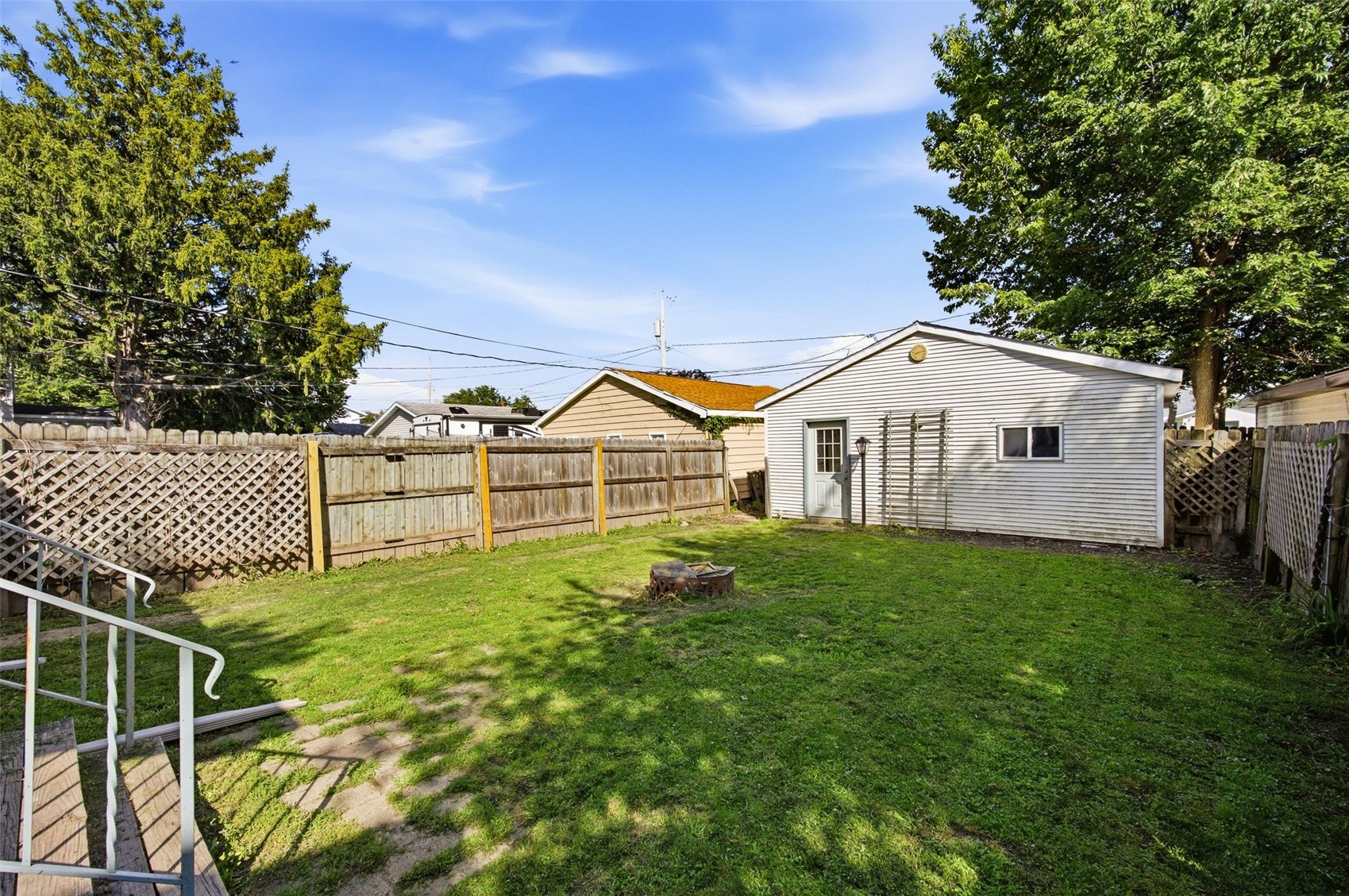 1529 D Avenue NE Cedar Rapids IA 52402