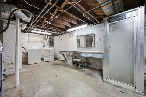 1529 D Avenue NE Cedar Rapids IA 52402