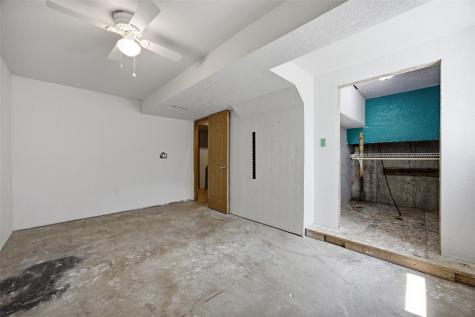 5922 Troy Mills Road Coggon IA 52344
