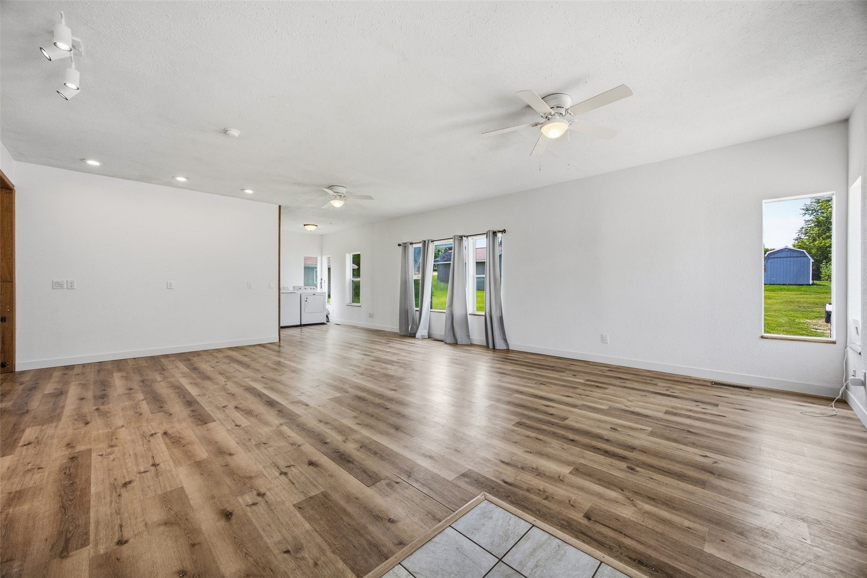 5922 Troy Mills Road Coggon IA 52344