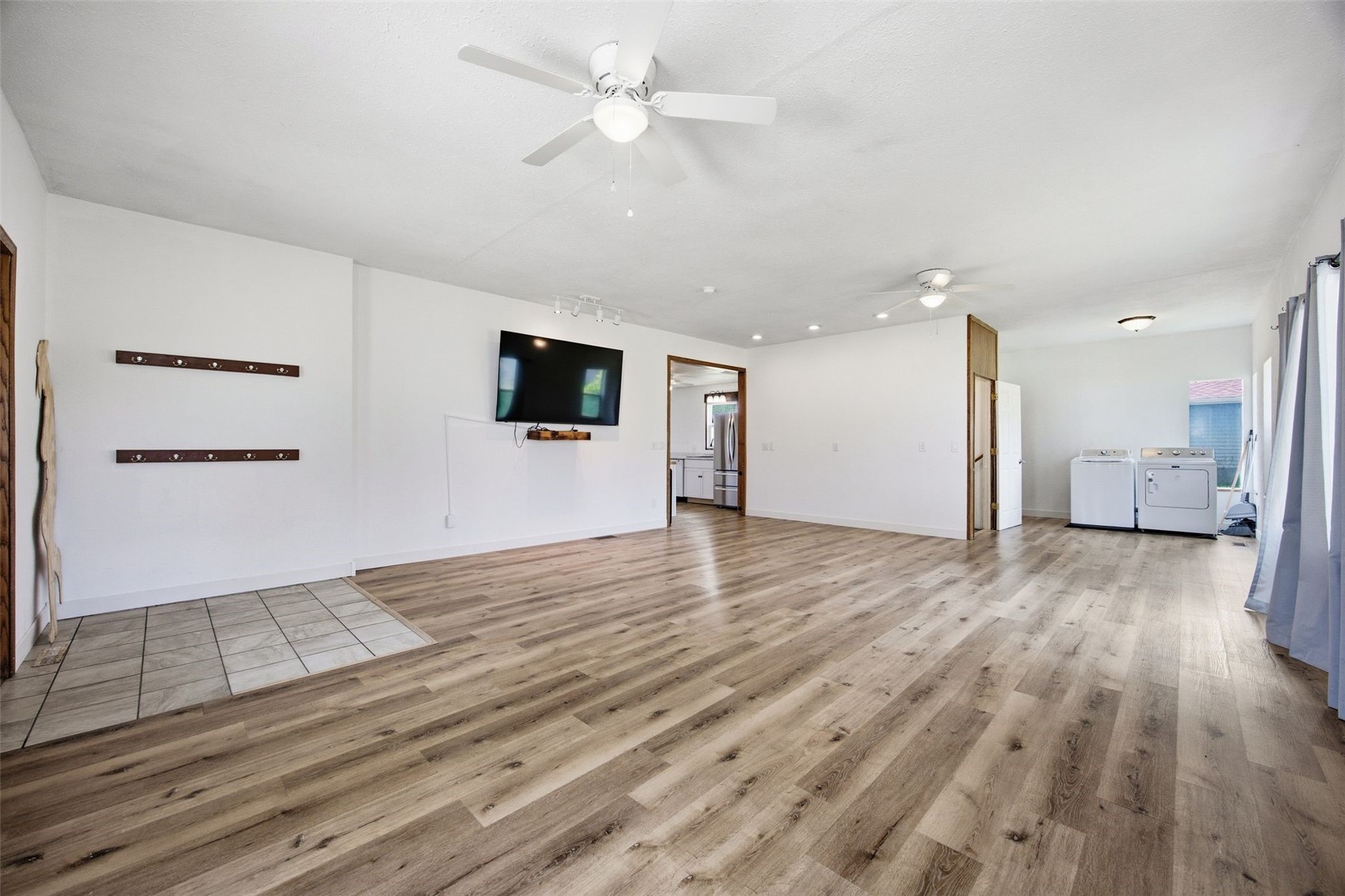 5922 Troy Mills Road Coggon IA 52344