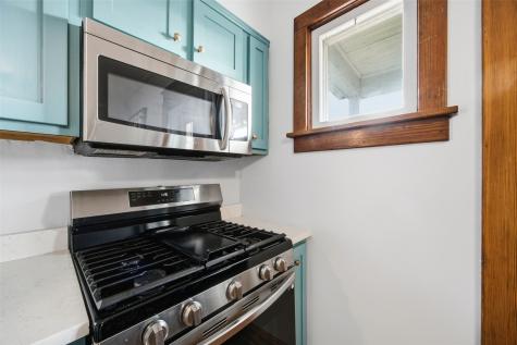 601 E 1st Street Mechanicsville IA 52306