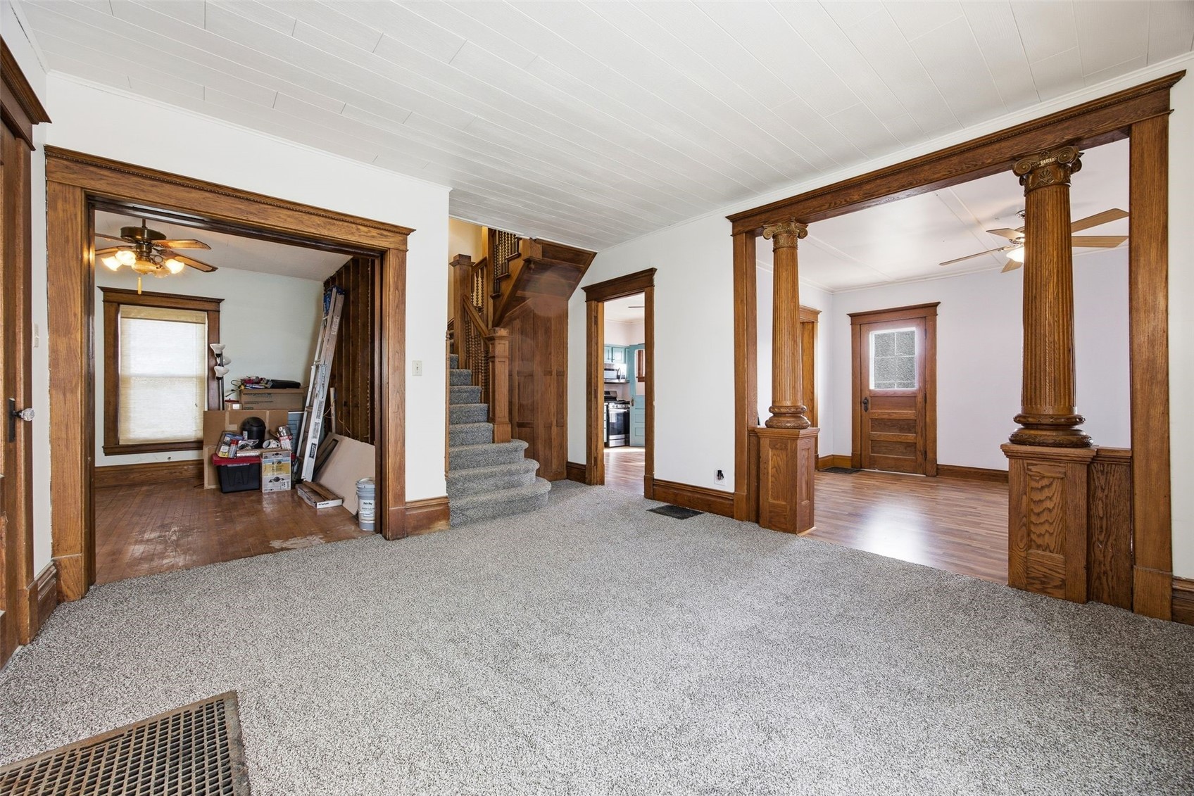 601 E 1st Street Mechanicsville IA 52306