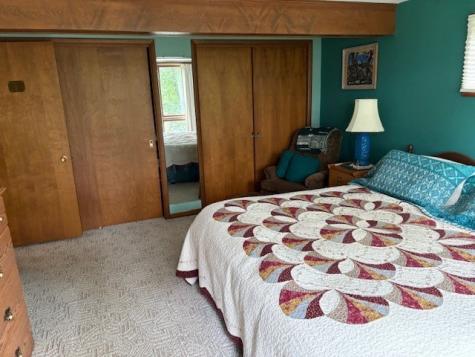2119 Lakeview Ridge Drive NE Solon IA 52333