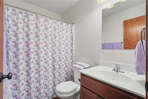 1228 9th Street NW Cedar Rapids IA 52405