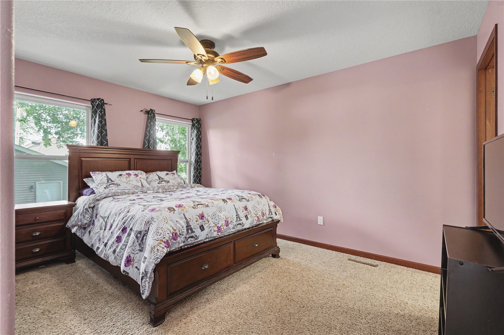 1228 9th Street NW Cedar Rapids IA 52405