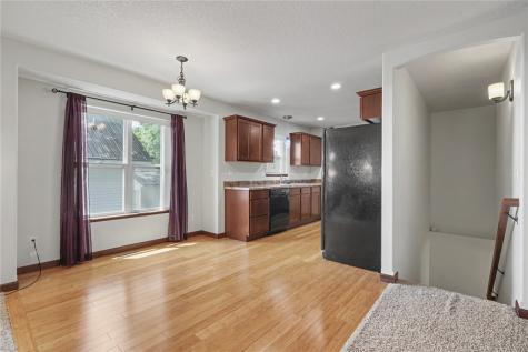 1228 9th Street NW Cedar Rapids IA 52405