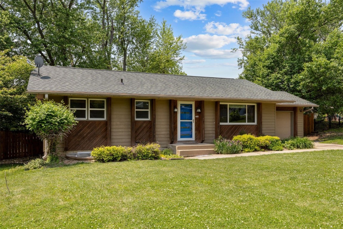 443 Red Fox Road SE Cedar Rapids IA 52403