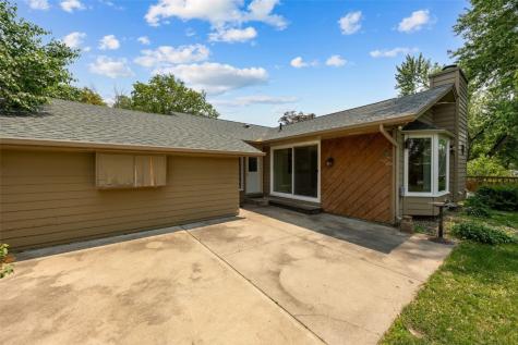 443 Red Fox Road SE Cedar Rapids IA 52403