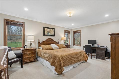 9445 Deer Ridge Drive Cedar Rapids IA 52411