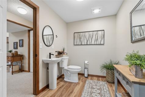 9445 Deer Ridge Drive Cedar Rapids IA 52411